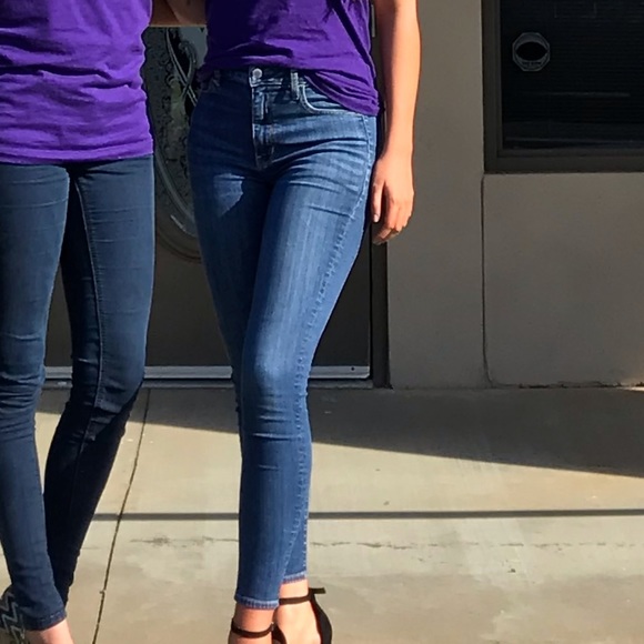 American Eagle Skinny Jeans - Picture 1 of 1